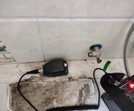 金沙屋顶漏水维修公司分享下卫生间漏水的危害及解决方法